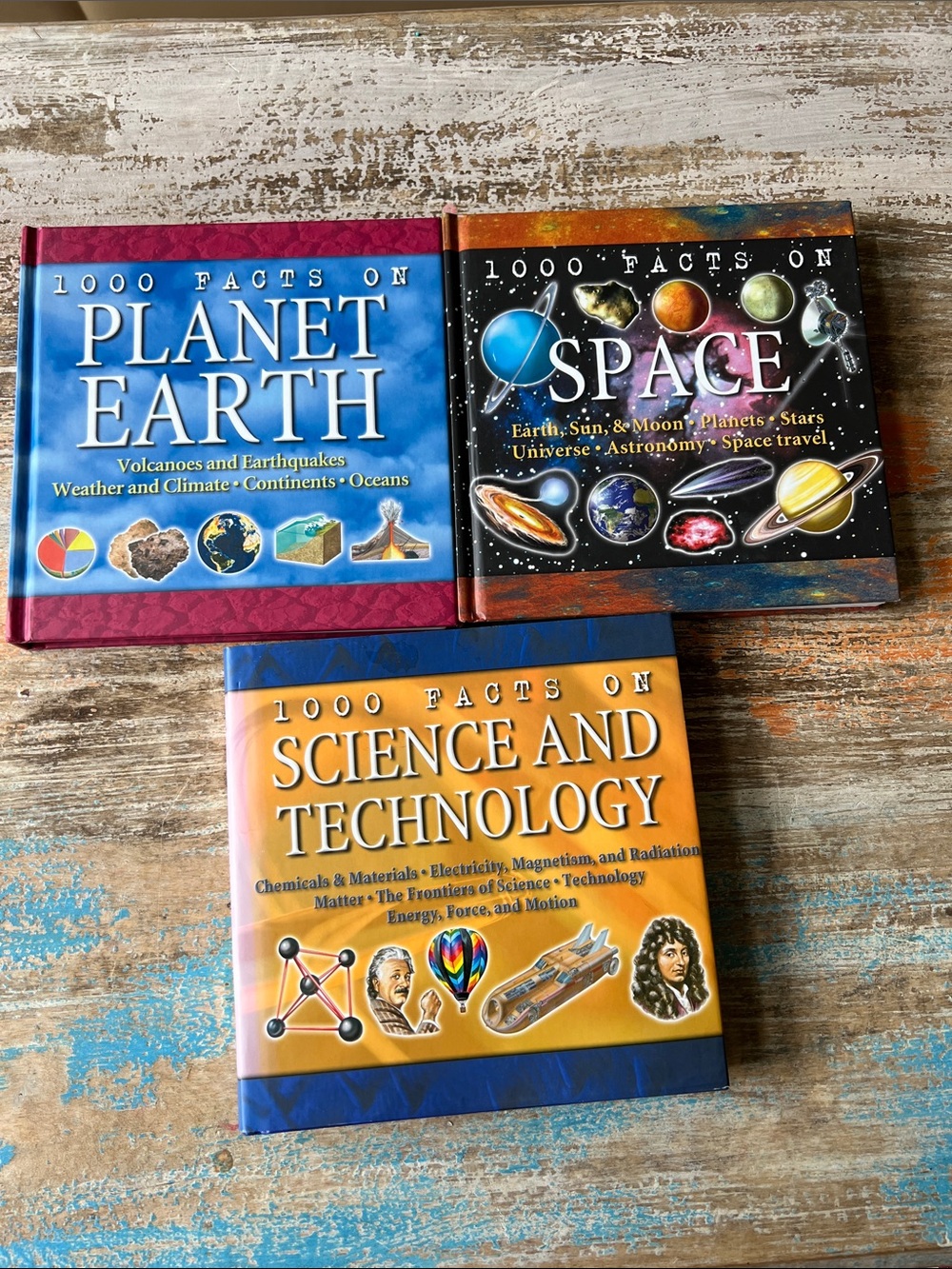 Set of 3 | 1000 Facts Planet Earth Space & Science & Technology Books
